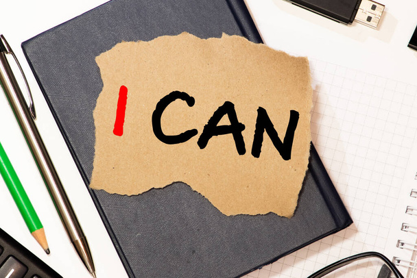 Motivationele citaten, woorden voor een succesvol leven en toekomst, Yes I Can. - Foto, afbeelding