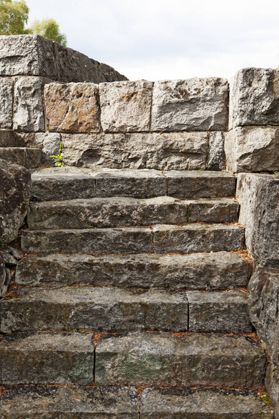a medieval stone staircase leading up to a castle - Foto, Imagen