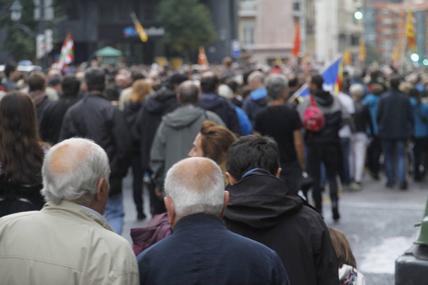 バスクとカタルーニャの独立を求めるデモ - 写真・画像