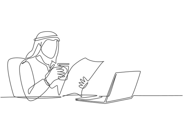 Una sola línea de dibujo de un joven hombre de negocios musulmán leyendo noticias en el periódico y en Internet mientras toma un descanso de oficina. Ropa islámica shemag, kandura, bufanda. Dibujo de línea continua ilustración de diseño - Vector, imagen