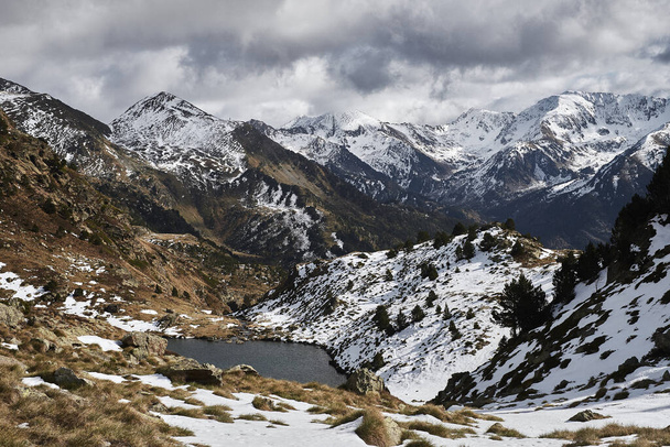 Přírodní krajina se nachází v Ordino, Andorra. - Fotografie, Obrázek
