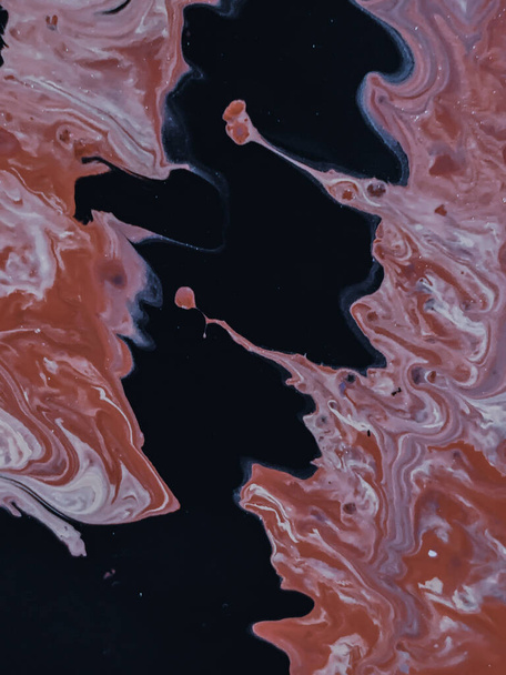 A vertical shot of an abstract oily painting with mixed colors - perfect for wallpapers and backgrounds - Valokuva, kuva