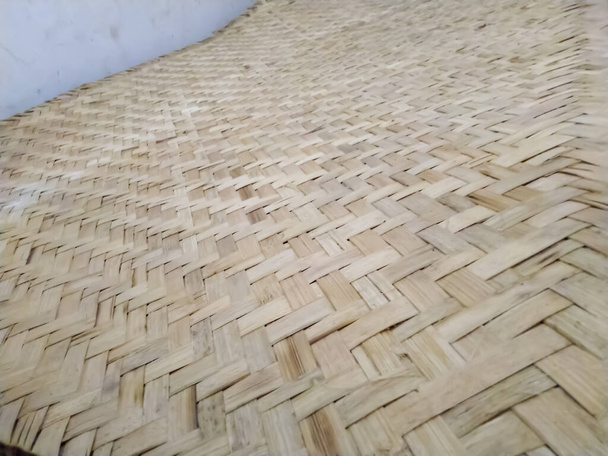 Hermosos productos de bambú hechos a mano en los mercados indios - Foto, Imagen