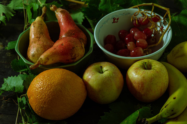 Свіжий урожай фруктів
 - Фото, зображення