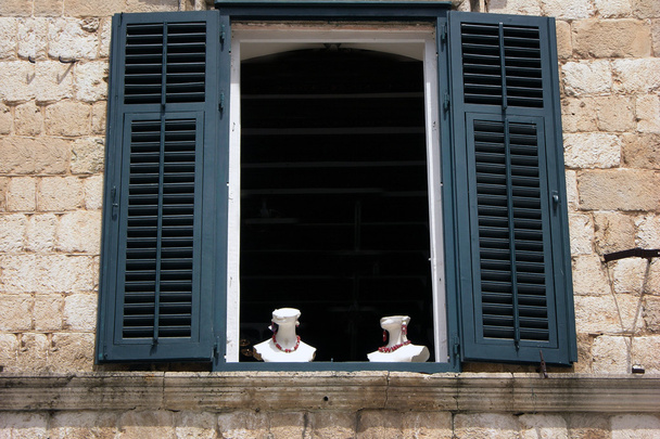 Вікно у Дубровнику
 - Фото, зображення