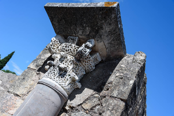 widok na starożytne ruiny medyny azhara blisko kordoby, Hiszpania - Zdjęcie, obraz