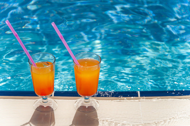 Two ice sticks by the pool or beach - Foto, Imagen