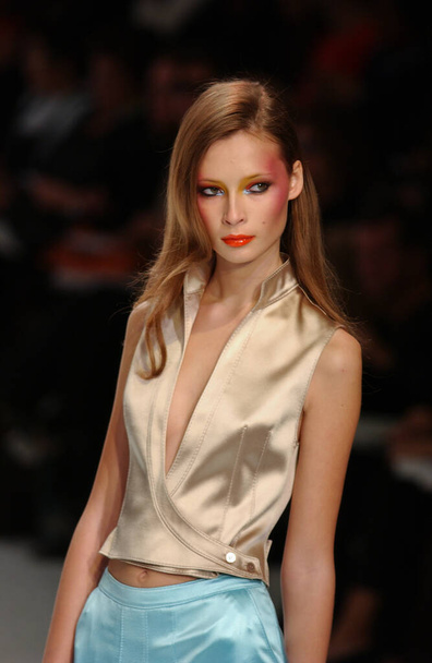 PARIS FRANCE - OCTOBER 12, 2003 Model l Tiiu Kuik walk runway fashion show of Valentino Ready-To-Wear collection during Paris Spring Summer 2004 fashion week. Paris, - Fotó, kép