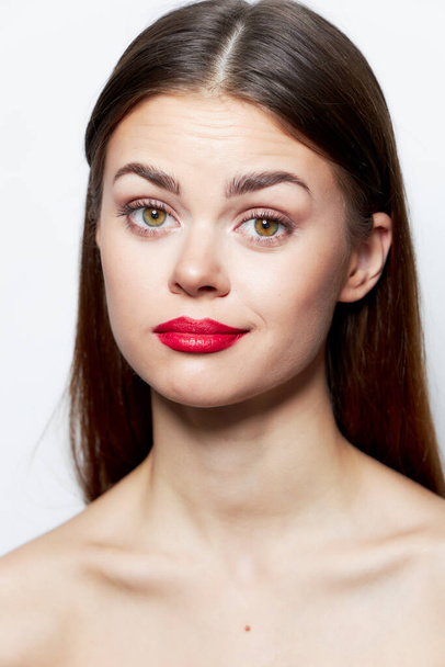 Woman Look forward naked shoulders red lips glamor clear skin  - Valokuva, kuva