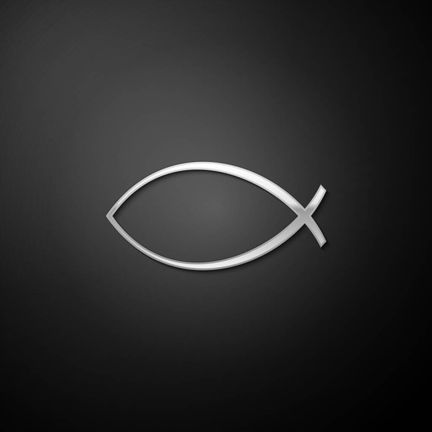Серебряный христианский символ рыбы выделен на черном фоне. Символ Иисуса. Длинный стиль тени. Вектор. - Вектор,изображение