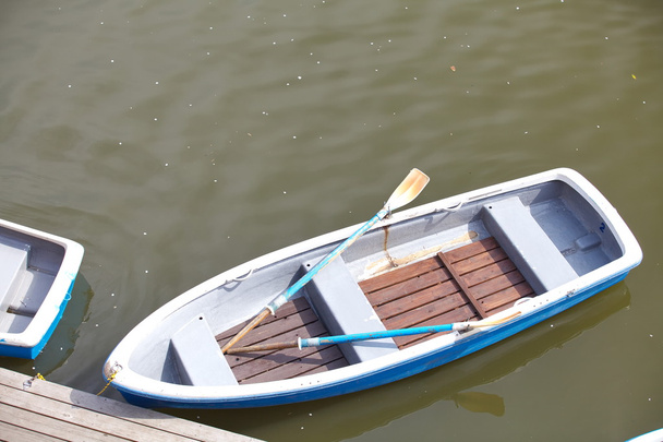 boot op het water - Foto, afbeelding