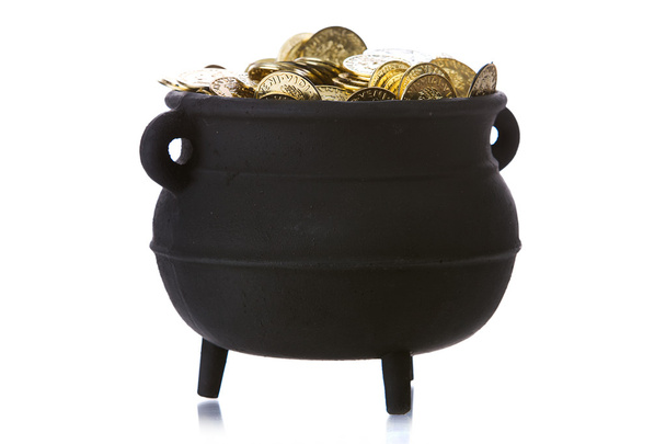 Pot of Gold: Pot Full Of Gold Isolated on White - Zdjęcie, obraz