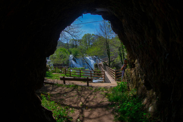 ウナ国立公園、ボスニア・ヘルツェゴビナのマーティン・ブロッドの滝 - 写真・画像