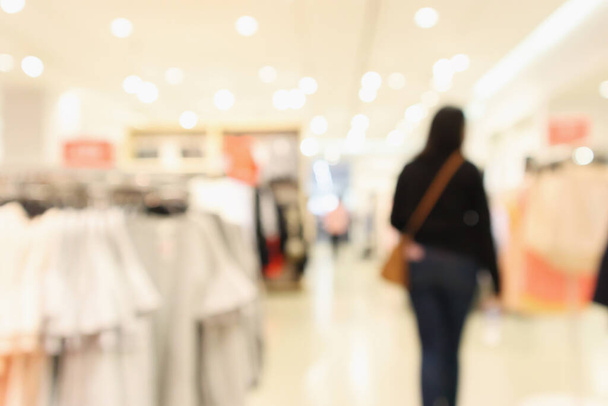 Abstrakti hämärtää vaatteet putiikki myymälä näyttö sisätilojen ostoskeskuksen tausta - Valokuva, kuva