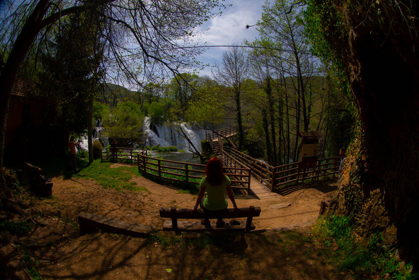 Wodospady Martina Broda w Parku Narodowym Una, Bośnia i Hercegowina - Zdjęcie, obraz