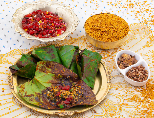 Indian Traditional Mouth Freshener Sweet Paan Также известный как Masala Paan, Meetha Paan, Plain Paan или Beeda - Фото, изображение