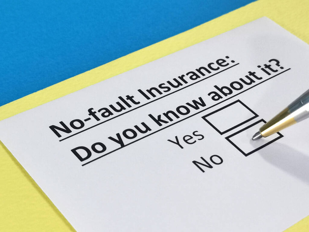 One person is answering question about no fault insurance. - Photo, Image