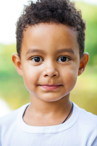 Portrait of a young beautiful african little boy - Фото, зображення