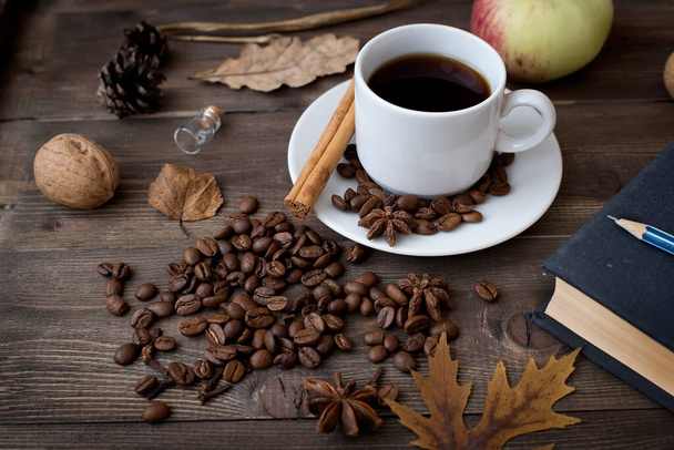 Drink coffee and dream. Black coffee and grains. - Fotografie, Obrázek