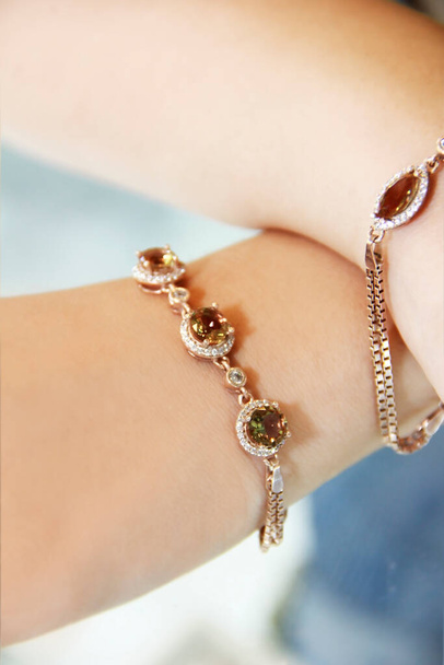 pulseras de joyería para mujer con piedra preciosa - Foto, imagen
