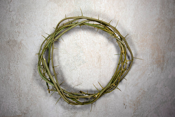 Crown of thorns with dramatic ligting - Photo, Image