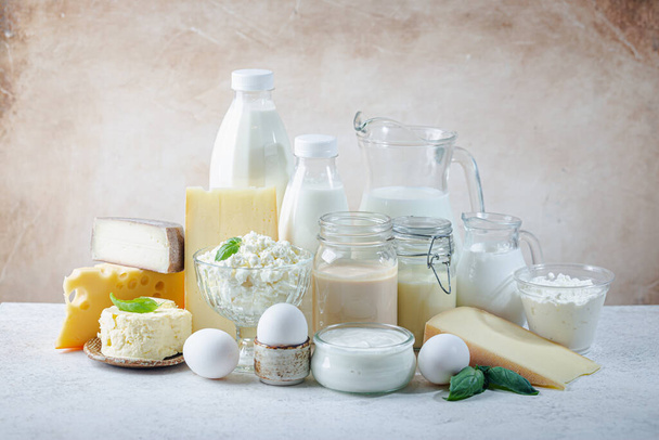 свіжі молочні продукти
 - Фото, зображення