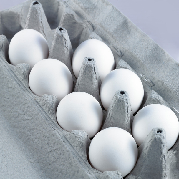 Huevos blancos
 - Foto, Imagen