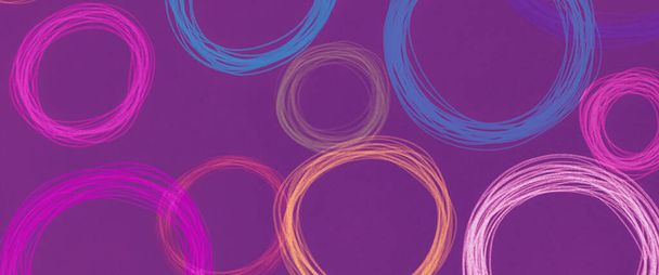 Violet Hand Drawn Round Wallpaper vorhanden. Geometrisch  - Foto, Bild