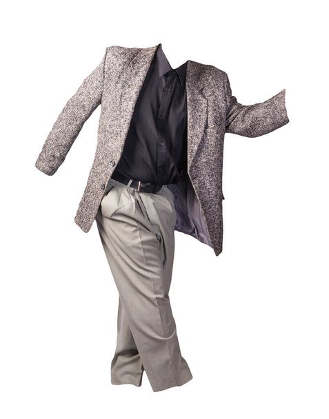 samčí šedá bunda, černá košile a světle šedé kalhoty izolované na bílém pozadí. formální oblek - Fotografie, Obrázek
