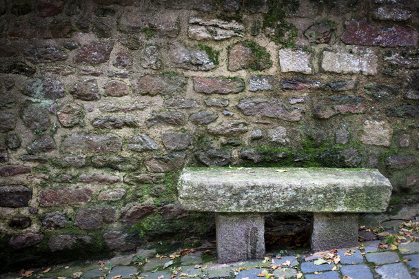 石のベンチ - 写真・画像