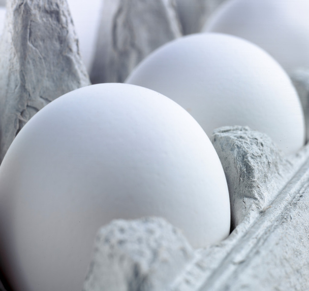 witte eieren - Foto, afbeelding