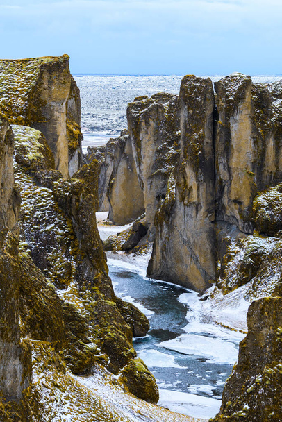 καταπληκτικό πανόραμα του Fjadrargljufur γκρεμό, iceland - Φωτογραφία, εικόνα