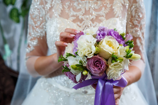 beautiful wedding bouquet for the bride - Foto, afbeelding