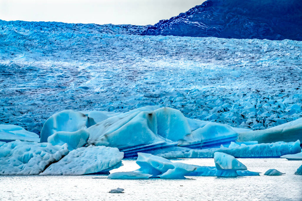グレイ氷河湖南パタゴニア氷原トーレス・デル・ペイン国立公園パタゴニアチリ - 写真・画像