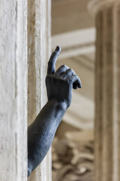 Statue with a pointing hand in Kazan Cathedral - Saint-Petersburg Russia - 写真・画像