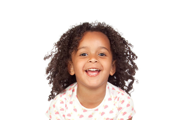 Entzückendes kleines Mädchen mit lockigem Haar auf weißem Hintergrund - Foto, Bild