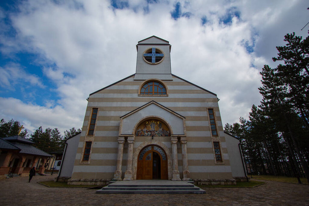 Iglesia Ortodoxa en Zlatibor, Serbia - Foto, imagen