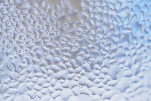 Abstrakteja vesipisaroita lasin pinnalla - Valokuva, kuva
