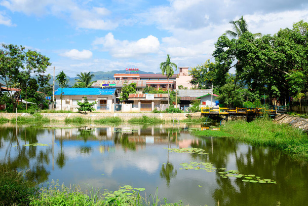 drijvend dorp bij Inle Lake, myanmar - Foto, afbeelding
