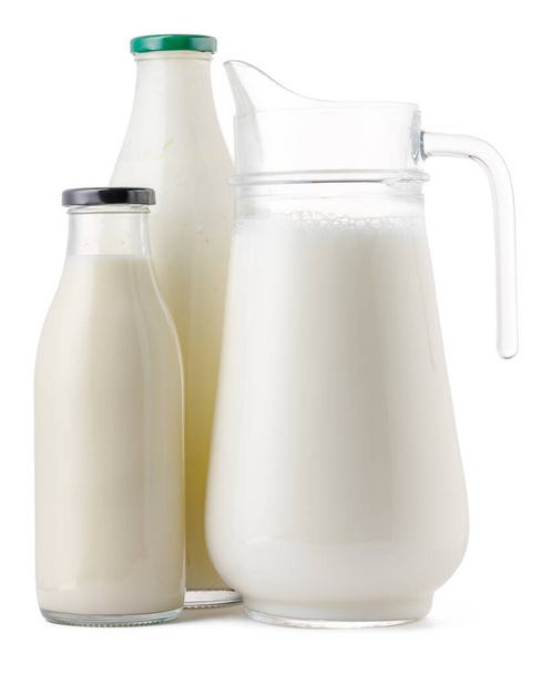 Glassware full of fresh milk isolated on white - Fotografie, Obrázek
