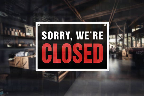 Suljettu kahvilan kyltti. Yrityksen sulkemisen, keskeyttämisen tai konkurssin käsite - Valokuva, kuva
