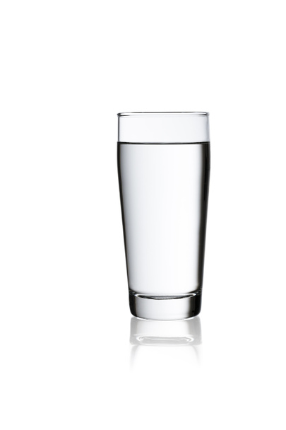 water glas drinken dieet willi cup gezondheid drinken mineraalwater gebotteld water - Foto, afbeelding