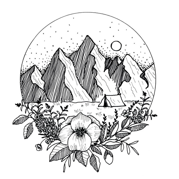 Βουνά με λουλούδια σε κύκλο - Φωτογραφία, εικόνα