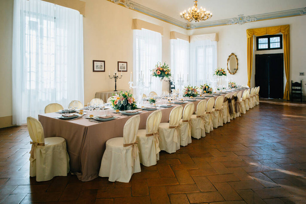 Decoración de mesa para una recepción de boda. - Foto, Imagen