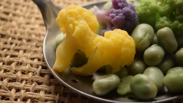 Close up on cauliflower and broad beans - Footage, Video