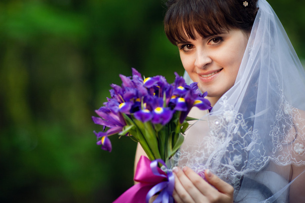 young bride with flowers - Photo, image