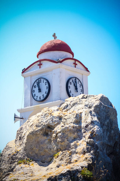 Agios Nikolaos-Kirche und Uhrturm, Skiathos Griechenland - Foto, Bild