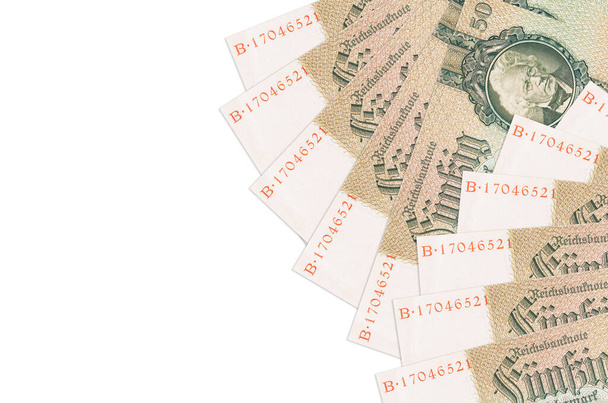 50 Říše značky bankovky leží izolované na bílém pozadí s kopírovacím prostorem. Konceptuální pozadí bohatého života. Velké množství bohatství v národní měně - Fotografie, Obrázek