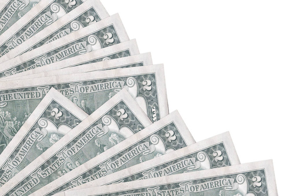 2 banconote da 2 dollari si trovano isolate su sfondo bianco con spazio di copia impilato nel ventilatore da vicino. Concetto di Payday time o operazioni finanziarie - Foto, immagini