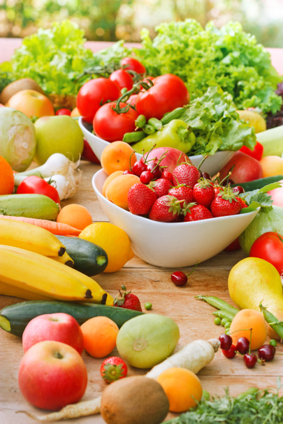 frutas y hortalizas frescas - Foto, imagen